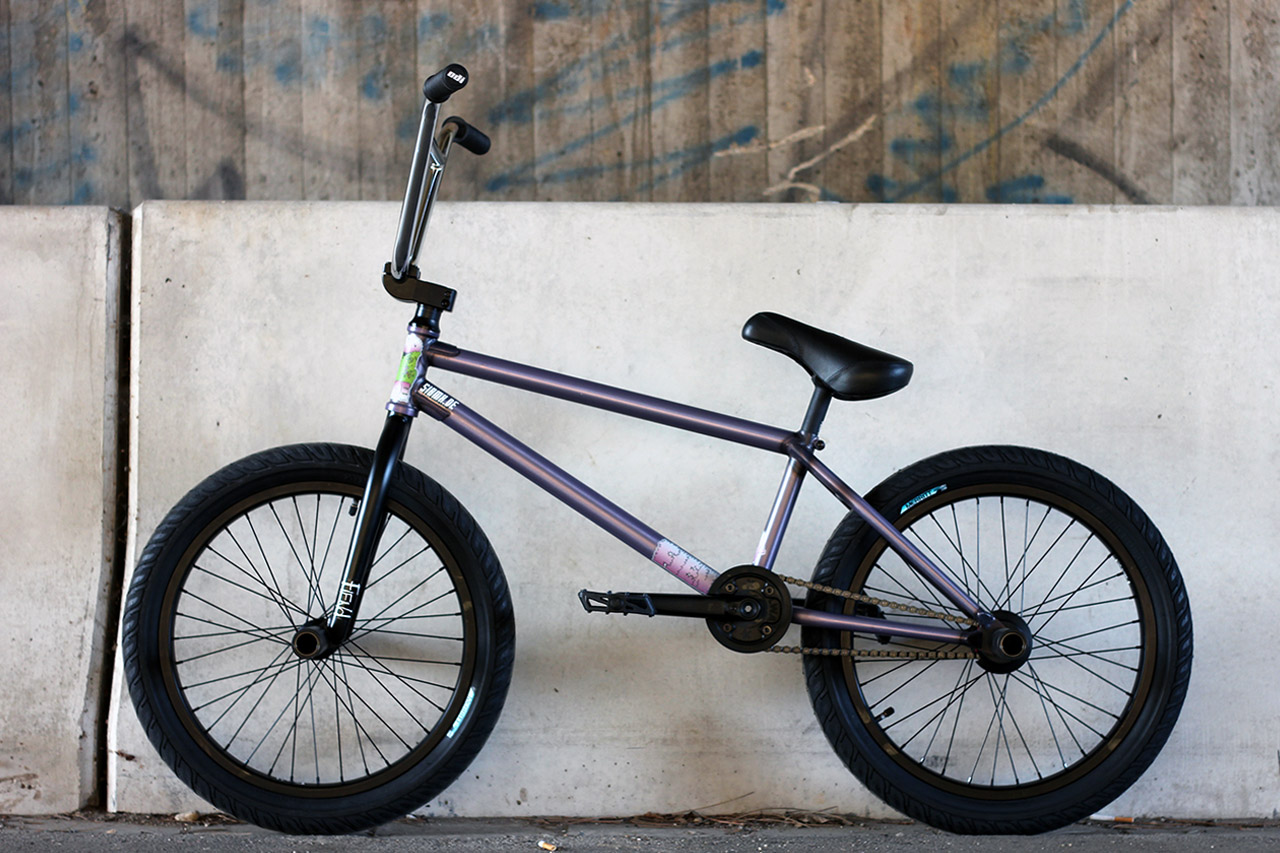 Leon Hoppes neuer Morrow V4 in 21" von Fiend BMX