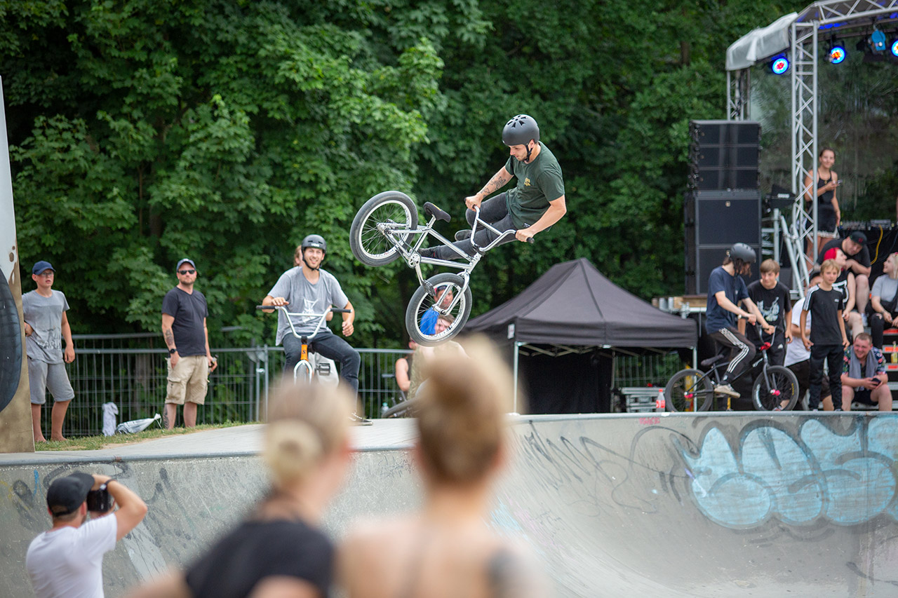 Dominik Freigang is back!