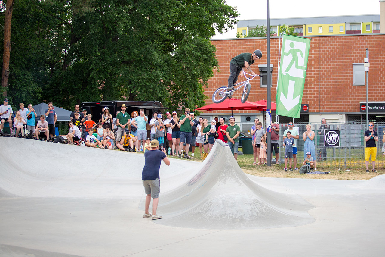 Der Triple Truck sitzt bei Dominik Freigang auch nach längerer Schaffenspause immer noch auf Eins
