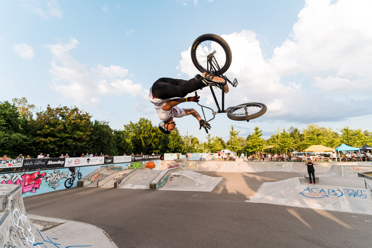 Tobias Freigang, Flair Bar by Matthias Wand