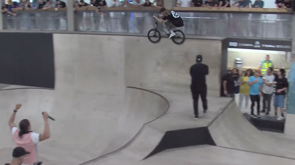 Während des Parkfinales beim Battle of Hastings 2021 im Source BMX Park ging es hoch her. Hier entlang für den Livemitschnitt.