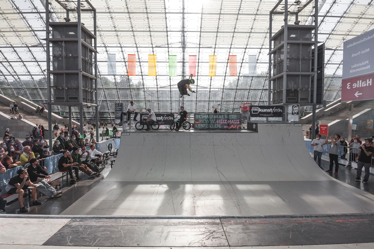Fold it and hold it! Jonas Lindermairs Inverts gehören zu den besten in Deutschland, was einer der Gründe dafür sein dürfte, dass er mittlerweile zum Bundeskader gehört