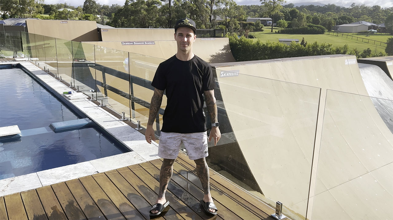 Olympiasieger, UCI-Weltmeister, freedombmx International Rider of the Year: Logan Martin erfuhr in seinem Garten, dass er gewonnen hat