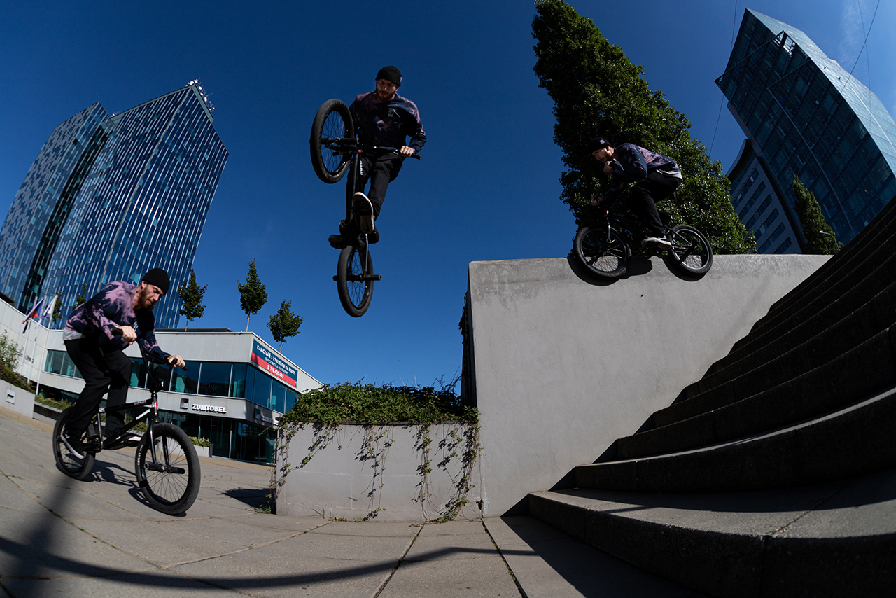 Auch Fangfrage: Ist dieser Pegs Hardy von Daniel Tünte Oppo oder Regular