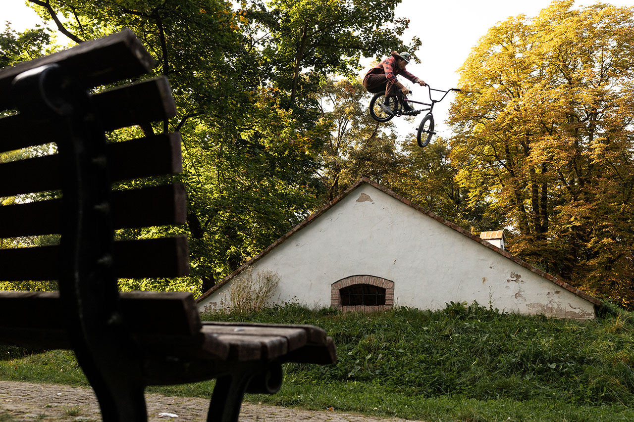Raphael Jeroma-Williams, Roof Toboggan in Prag