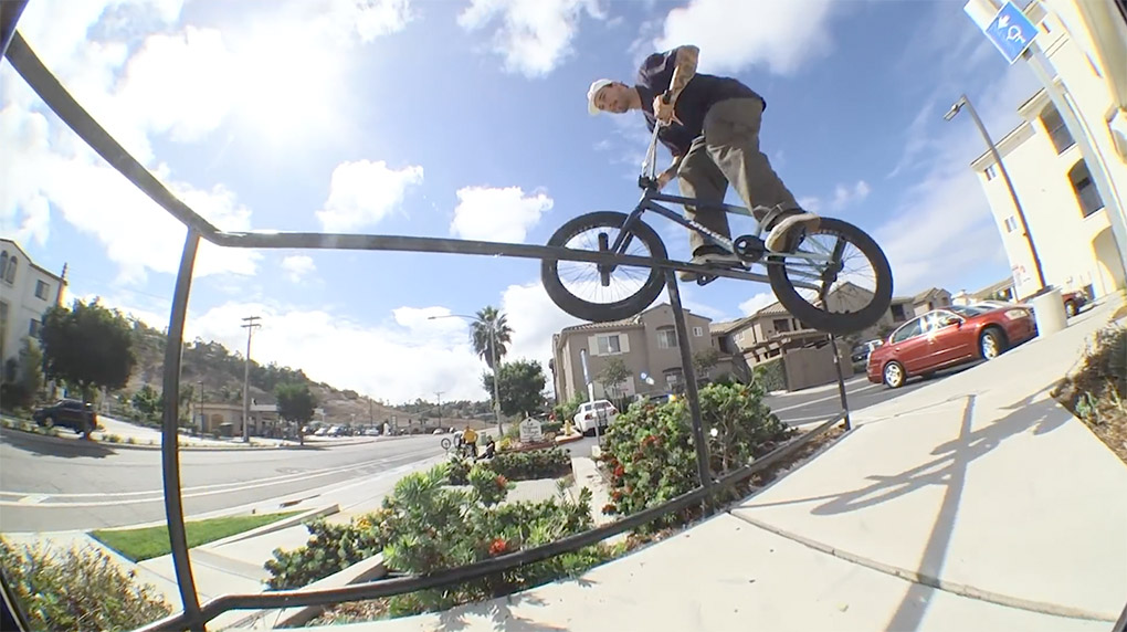 Alle Neune! Broc Raiford und sein Filmer Zach Krejmas haben sich mit ihrem neuen "Strike"-Video für Odyssey einmal mehr selbstübertroffen.