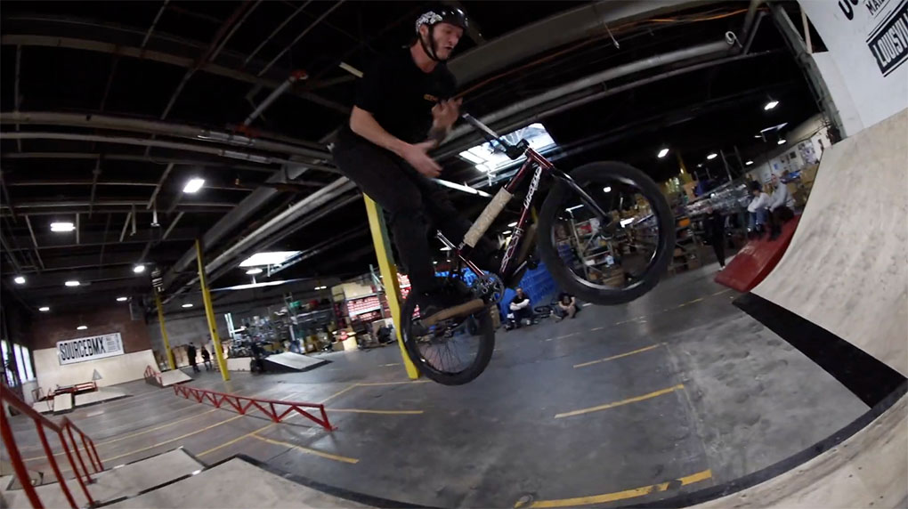 Als das GT-Team neulich im The Distillery Park von Source BMX zu Gast war, hat sich Dillon Leeper zu einer "Happy Hour" überreden lassen.