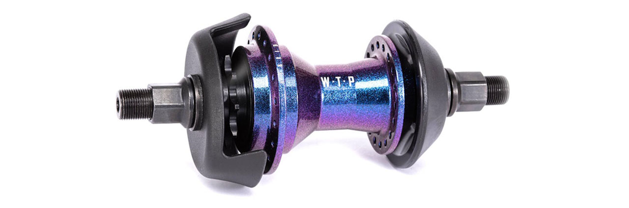 Der Hybrid Freecoaster von Wethepeople in blau-lila