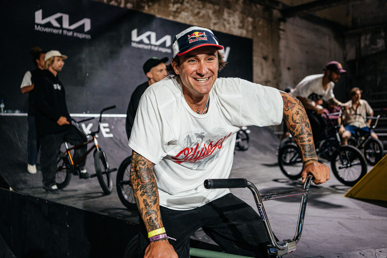 Vorjahresgewinner Broc Raiford hat den Parcours auch in diesem Jahr wieder sehr gut im Griff, aber die Konkurrenz ist stark. Das dürfte ein interessanter Contest werden, also auf keinen Fall den Livestream am Sonntag verpassen!