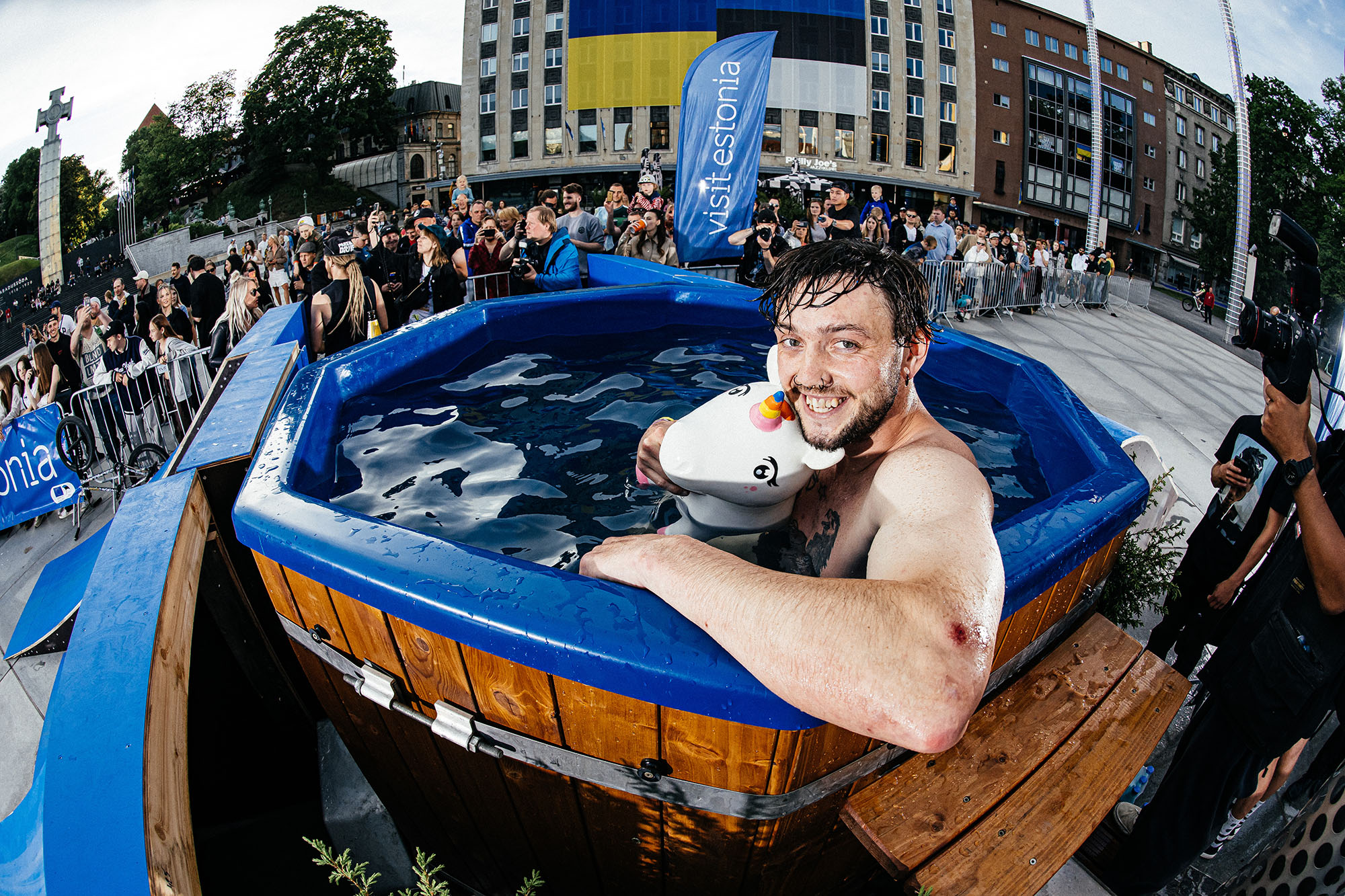 Das Aufwärmprogramm für die Simple Session 2022 hatte bereits jede Menge Highlights zu bieten. Wir haben die Gallery dazu für euch!