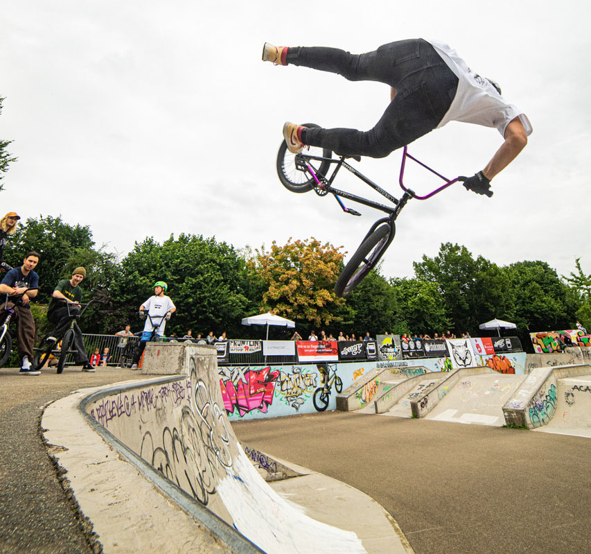 Flairwhip von dem Österreicher Kevin Böck