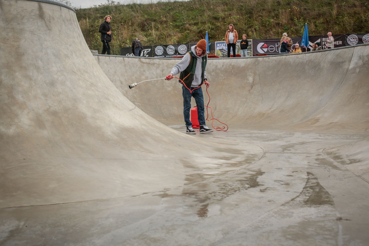 Alexander Kusch im Kampf mit den Naturgewalten