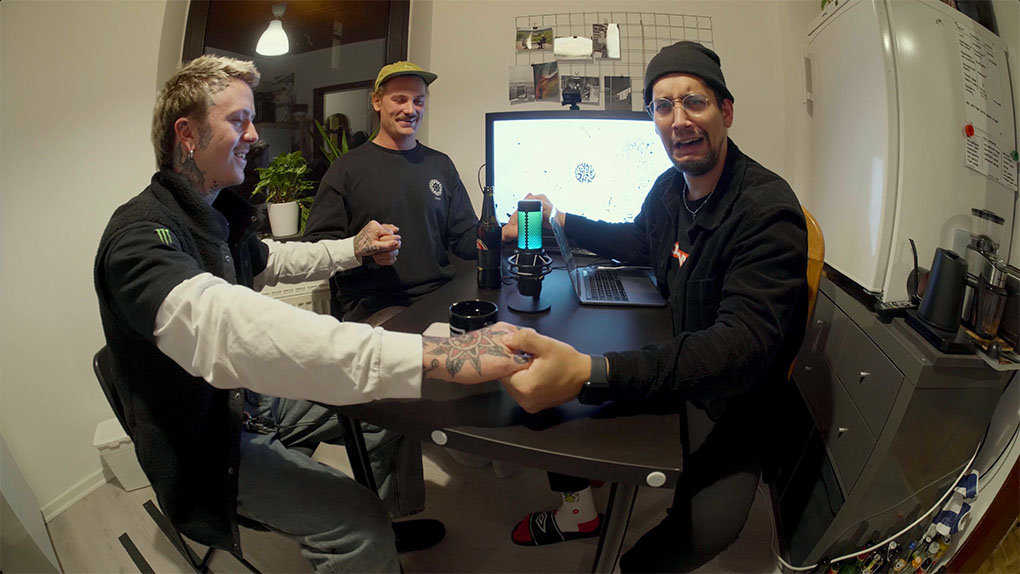 In Folge 1 unserer BMX-Podcastserie "pressplay" spricht Marcel Gans mit Paul Thölen und Felix Prangenberg über ihr neues Video für VANS, TSG und kunstform.