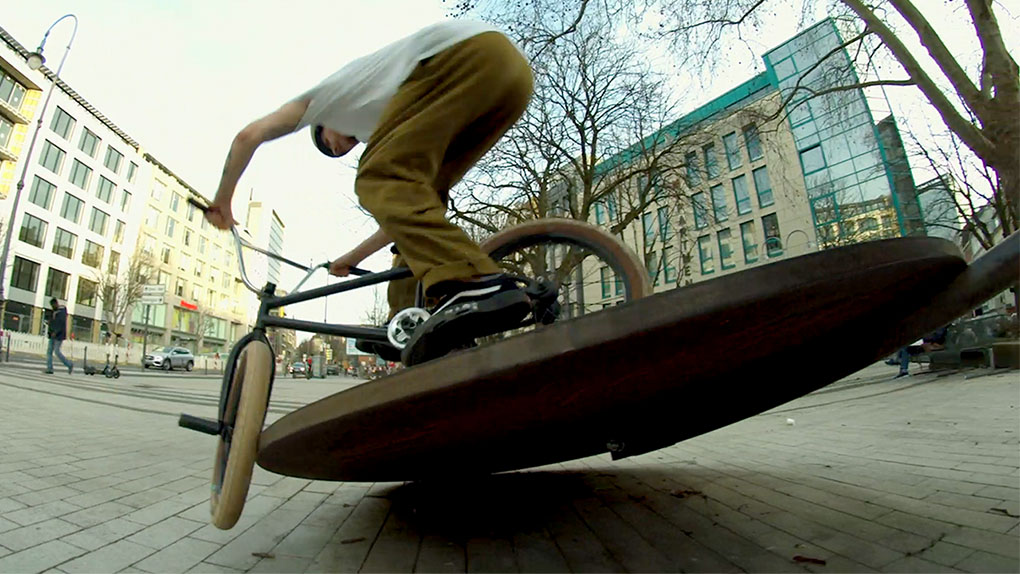 Zur Einstimmung auf Bangers 2023 gibt es ein neues Video von dem Mann, der unseren Videocontest geprägt hat wie kein zweiter, Marcus Brückner!