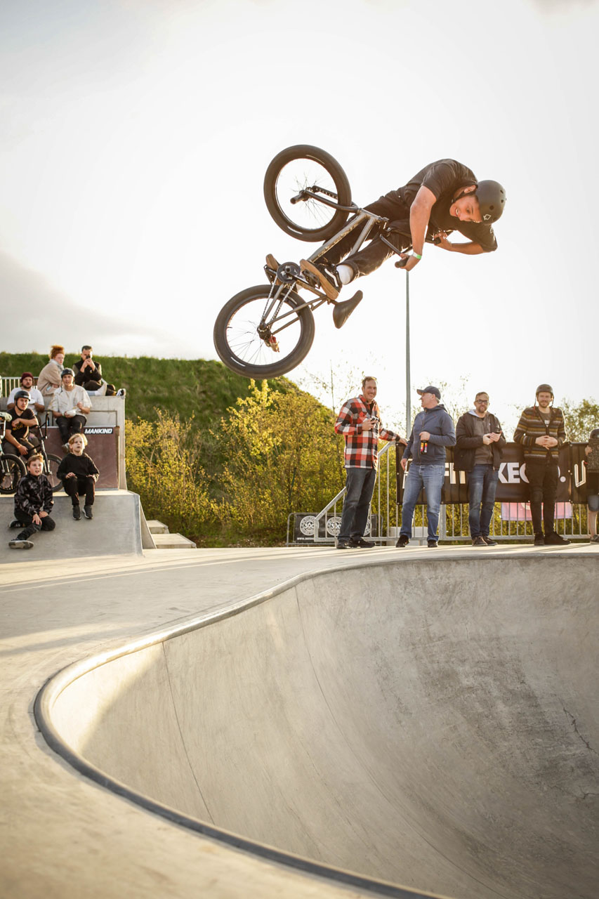 Camilo Rodriguez, Turndown for what?!