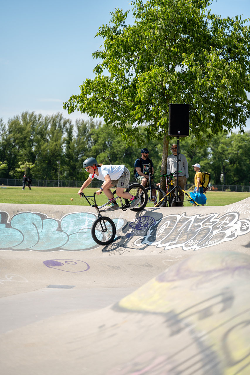 Da mutierten sogar Eurobike-Mitarbeiterinnen zu Pool Sharks