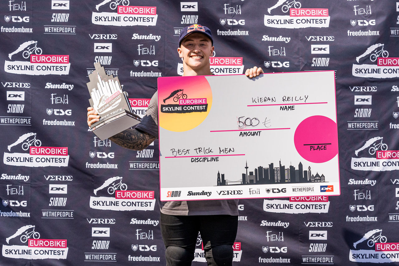 Kieran Reilly – 360 Double Whip to Double Bar über die Doppelcopingspine