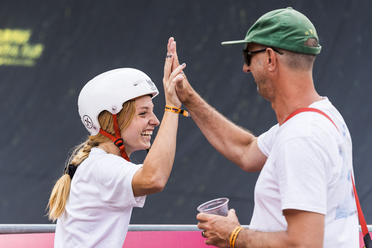 Dafür gibt es High 5 von dem Radiomoderator unseres Vertrauens