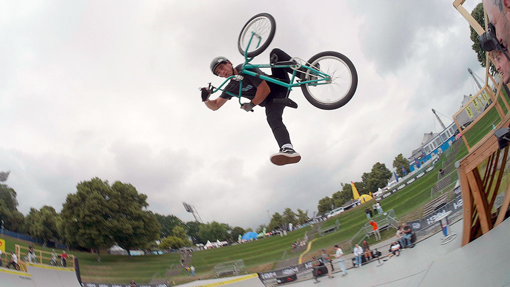 Das BMX Practice beim Munich Mash 2023 musste wegen Regen abgebrochen werden. Hier sind einige Clips, die wir vorher noch ergattern konnten.