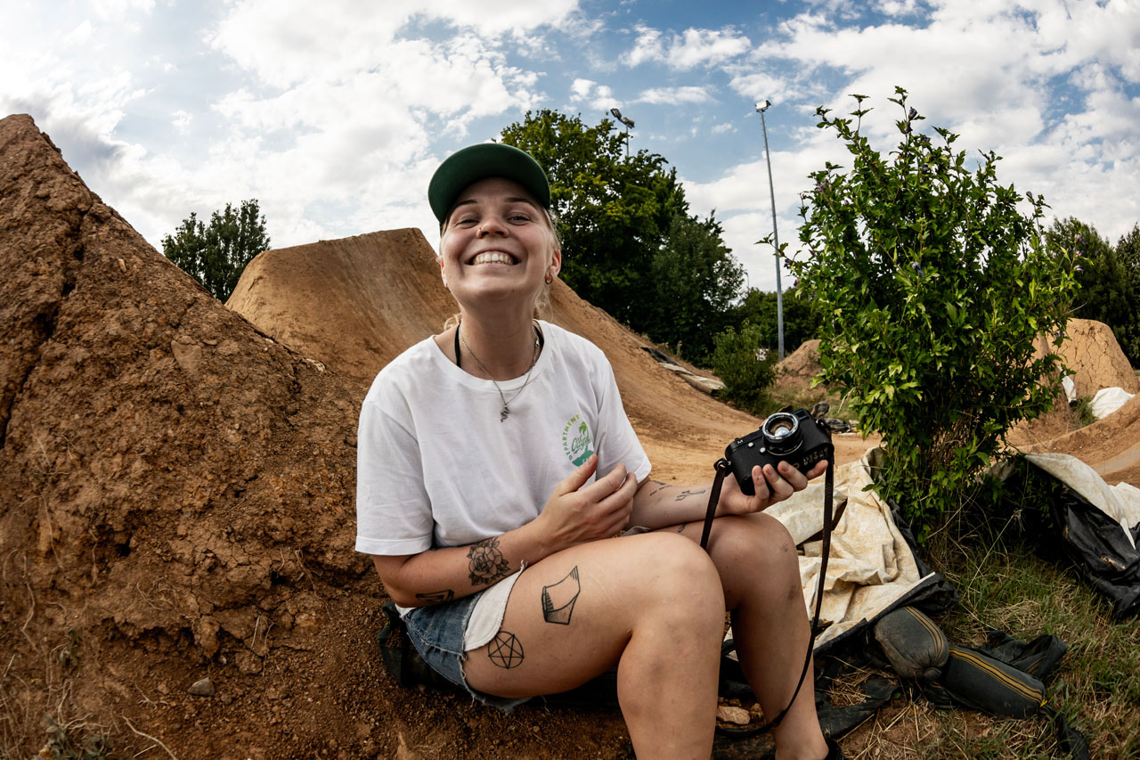 Teresa Grauten lässt sich selbst von einer Kreuzband-OP nicht die gute Laune verderben