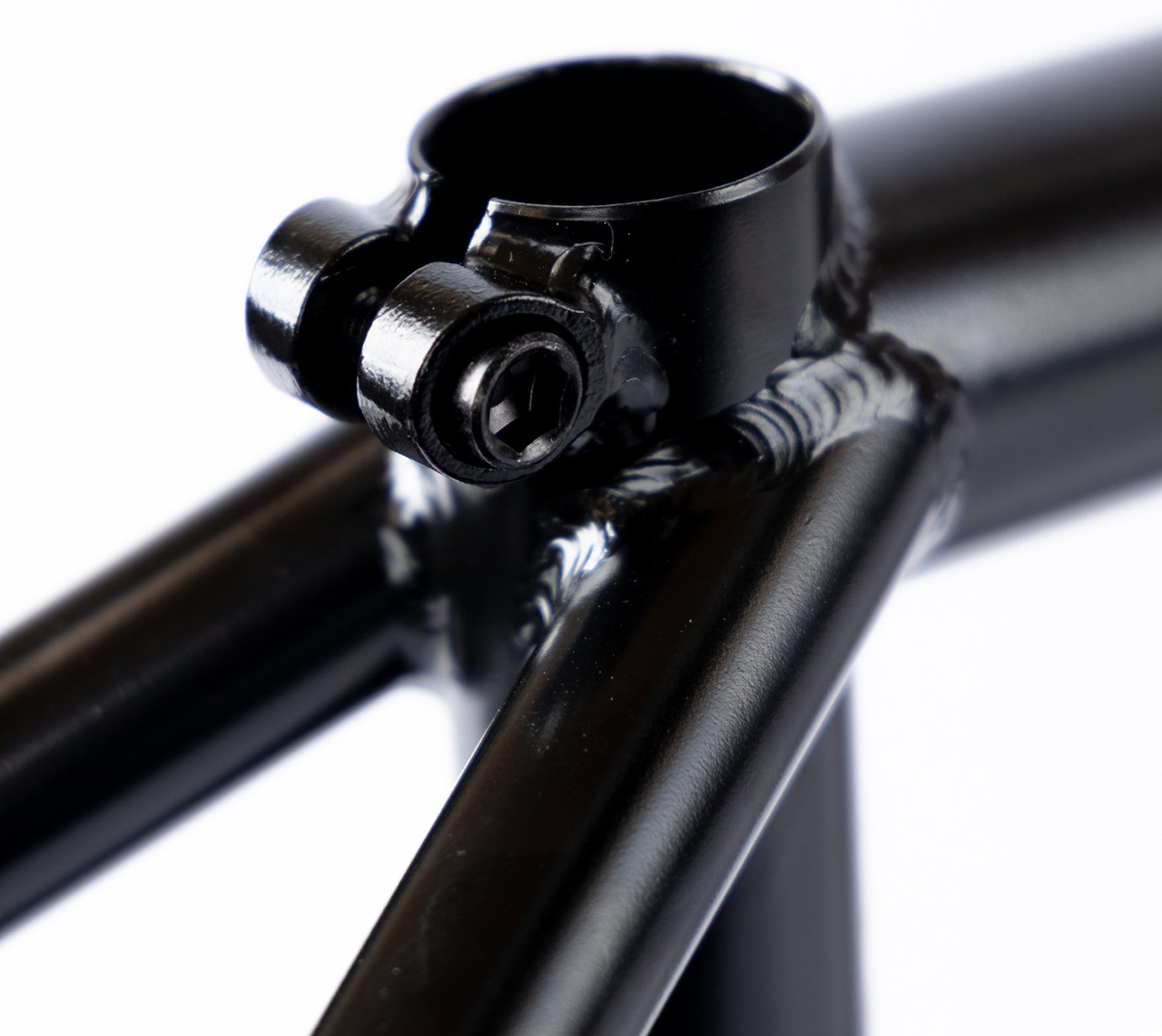 federal-bikes-bmx-rahmen-command-schwarz-sattelklemme