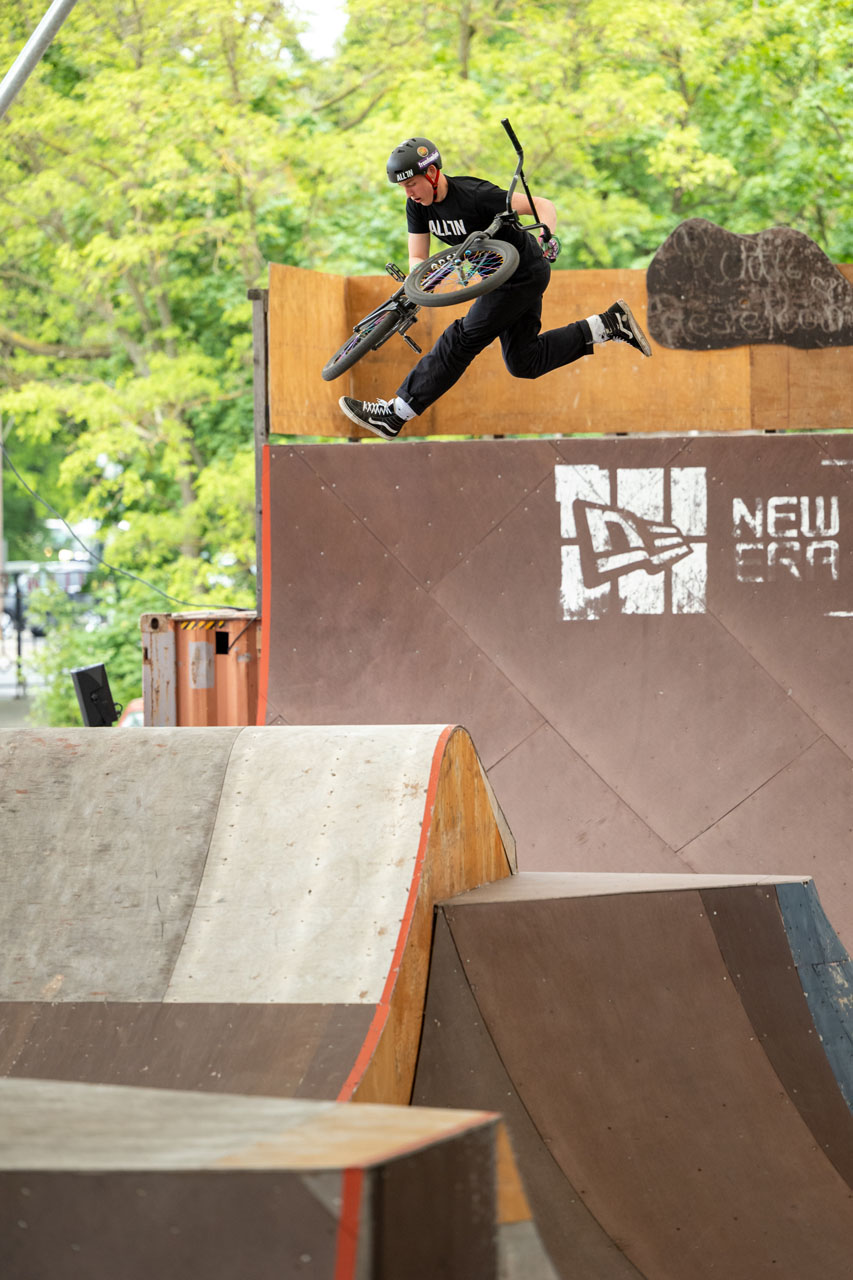 Max Werner auf direktem Weg auf Platz 1 bei den Amateuren. Nächstes Jahr fährst du aber Pro mit, Digga!