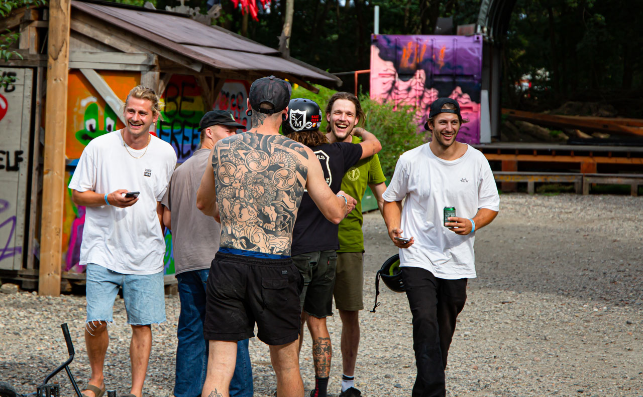 Die Freude war bei First T Fabian und seinen Homies groß, nachdem er auf eins das härteste Manöver des Tages auf die Outledge gemeißelt hatte