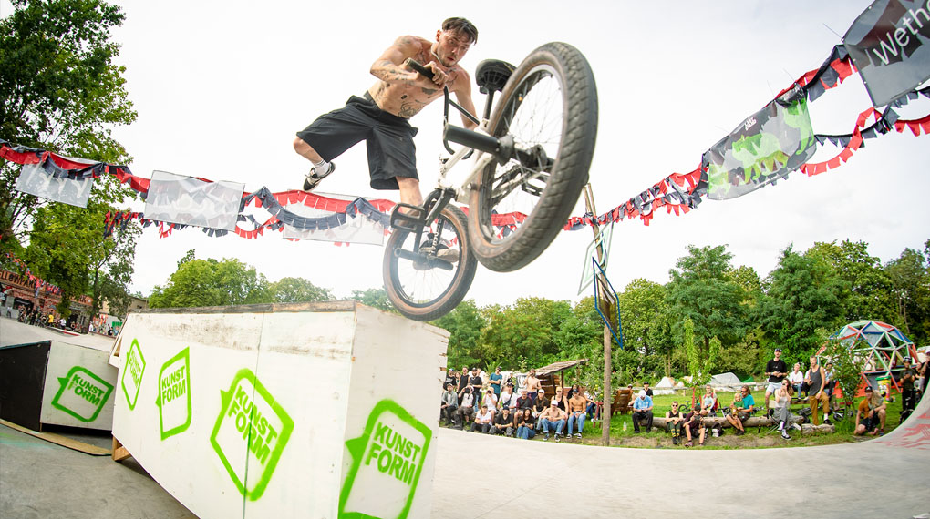 Ein übertrieben gutes Wochenende in Berlin! Hier entlang für unsere dicke Fotogallery vom Last Stand Jam und People