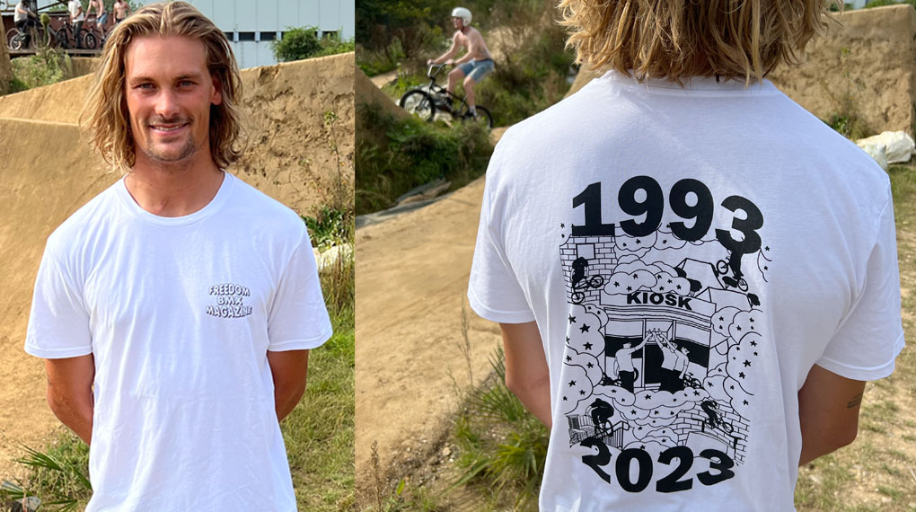 BOOM! Das T-Shirt, das Karambolage zu unserem 30-jährigen Dienstjubiläum designt hat, ist ab sofort exklusiv über den kunstform BMX Shop erhältlich.