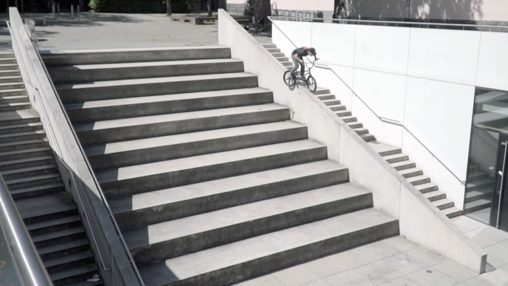 "Roaming" von Marius Dietsche für United wurde bei den freedombmx Awards 2023 zum Video des Jahres gekürt. Hier ist die Rohversion zum Genießen.