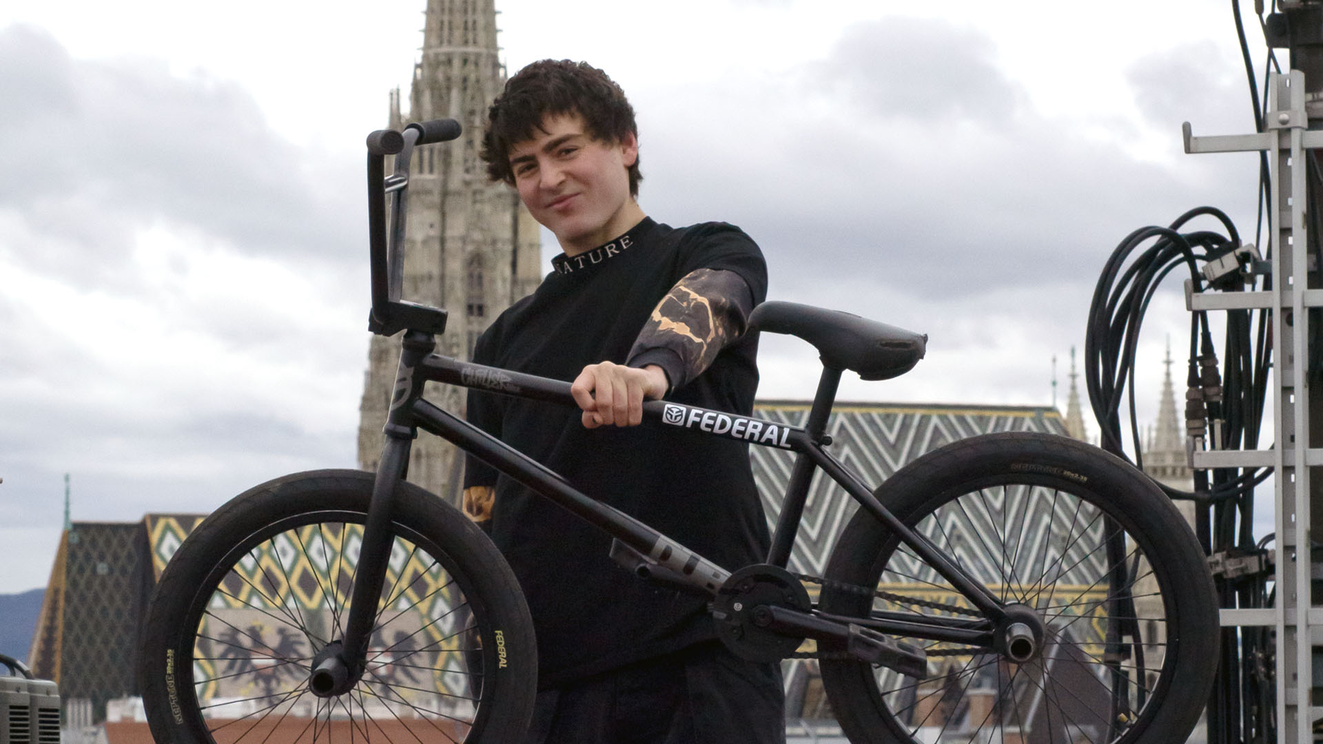 Joshua Hareter ist neu auf Federal Bikes. Wir haben die österreichische Nachwuchshoffnung zu Bikecheck und Interview gebeten. Mehr dazu hier.