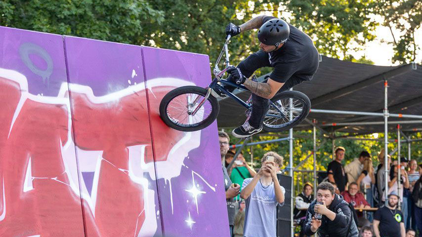 Am 15. Juni 2023 findet die 4. Auflage des LuCru BMX Jam gemeinsam mit der 3. brandenburgischen BMX-Freestyle-Meisterschaft im Skatepark Ludwigsfelde statt.