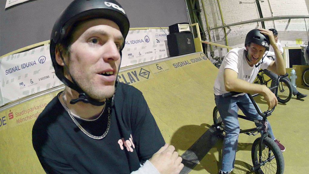 Christopher Sturm hat es doch tatsächlich fertiggebracht, No Nußbaumer bei einer Partie Game of HORST abzuziehen. Wie die Revanche ausging, erfährst du hier