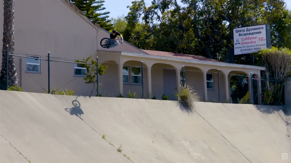 Video des Jahres? Zum 30-jährigen Firmenjubiläum haut Kink BMX mit Thirty ein 25-minütiges Teamvideo raus, das sich gewaschen hat!