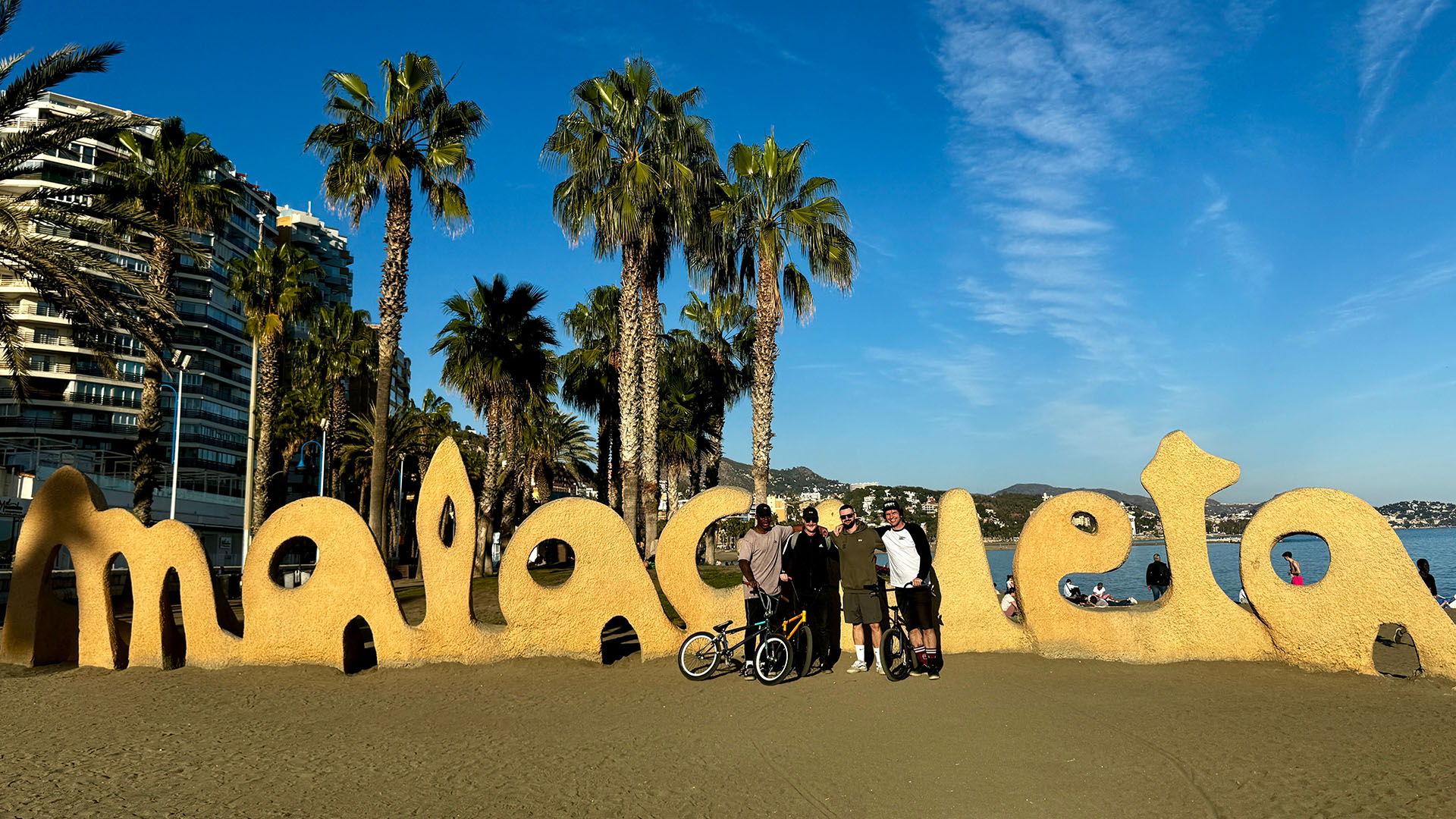 Unsere Freunde von Lucrubmx haben sich eine Auszeit vom deutschen Winter gegönnt und sind für ein paar Tage in das BMX-Mekka Málaga geflogen.