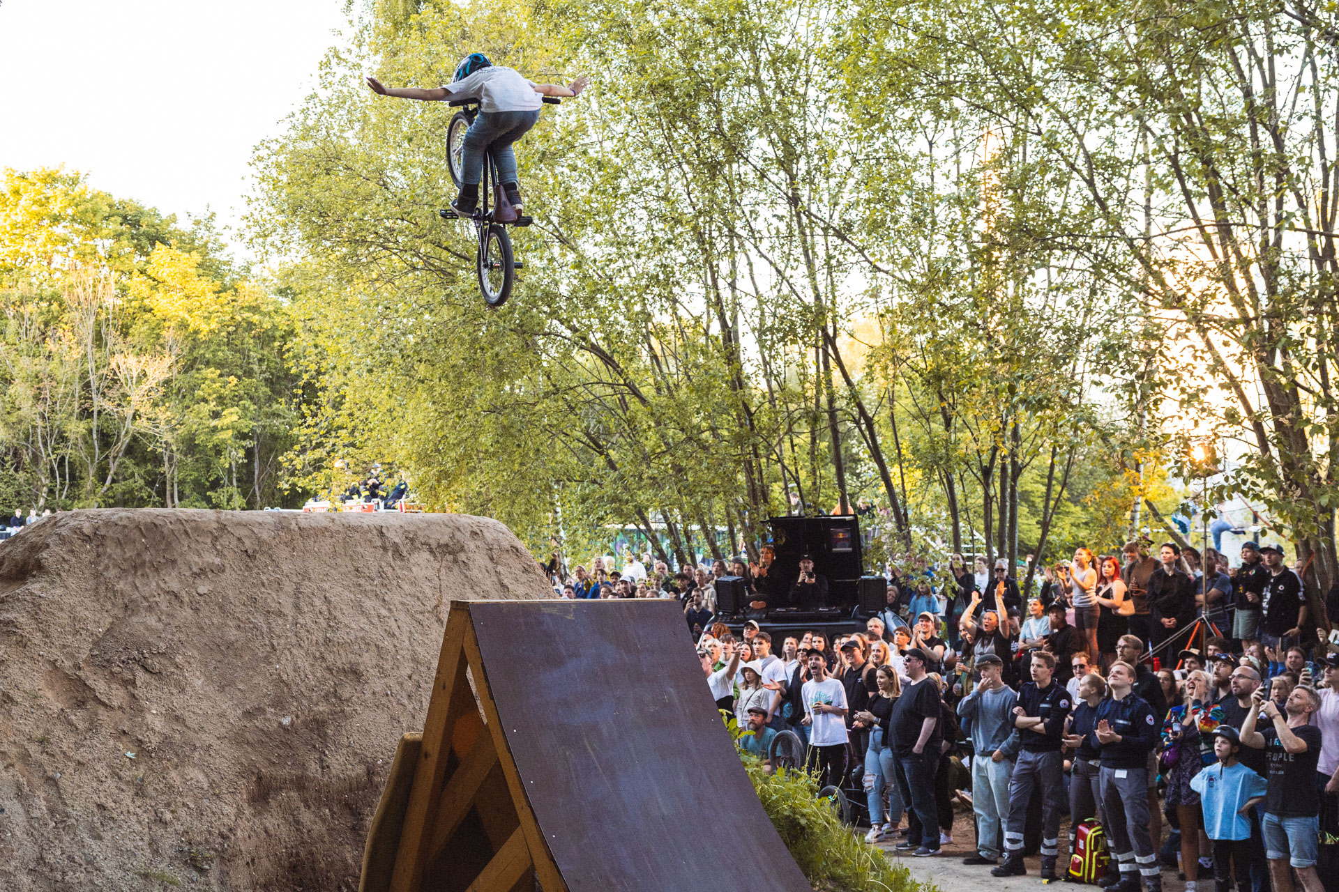 Gustav Molitor war mit 12 Jahren der jüngste Starter beim Dirtcontest, was ihn jedoch nicht daran hinderte, wie eine Rakete abzugehen