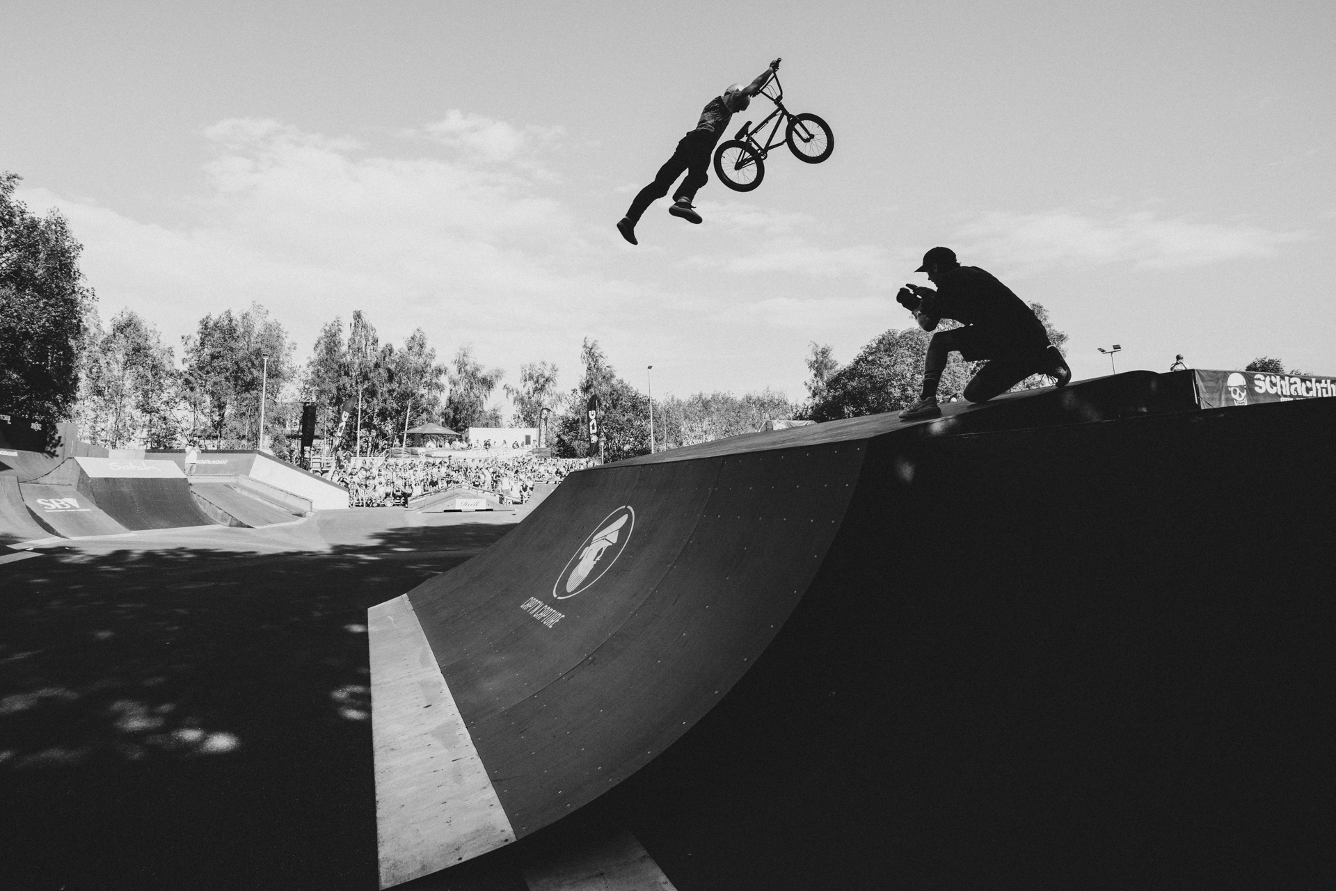 Artur Pankow mit des Fotografen Signaturetrick