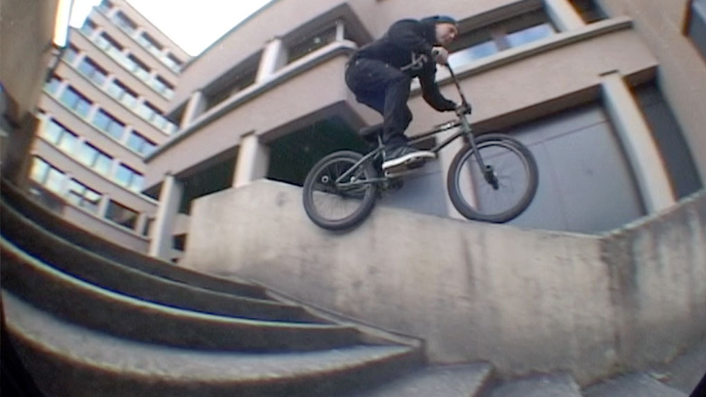 Grinds, Grinds, Grinds! Carlo Hoffmanns Part in dem "Lost & Found"-Mixtape von der Ironfield Crew zeigt den King des Predators in Bestform.