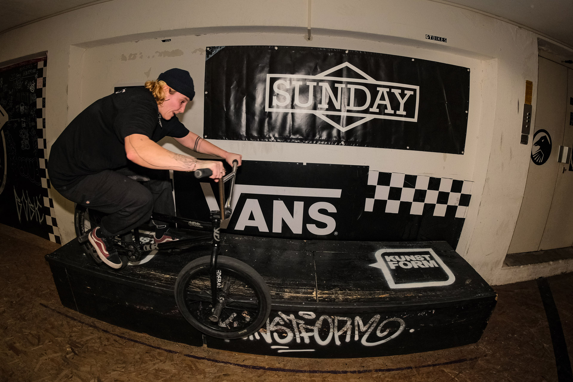 Wibke, Smith to Feeble