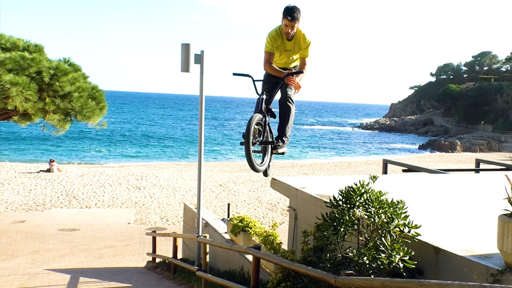 Liam Andreu ist neu im Team von Skilldash und hat für seinen Welcome-Edit eine Woche lang Streetspots an der Costa Brava massiert.