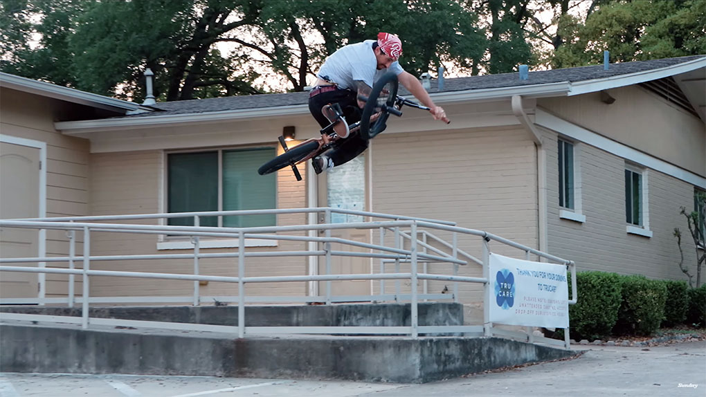 Das "Wise Up"-Video von Sunday Bikes ist nicht zuletzt wegen der Hammerparts von Brett Silva und Diego Bravo eine absolute Pflichtlektüre!