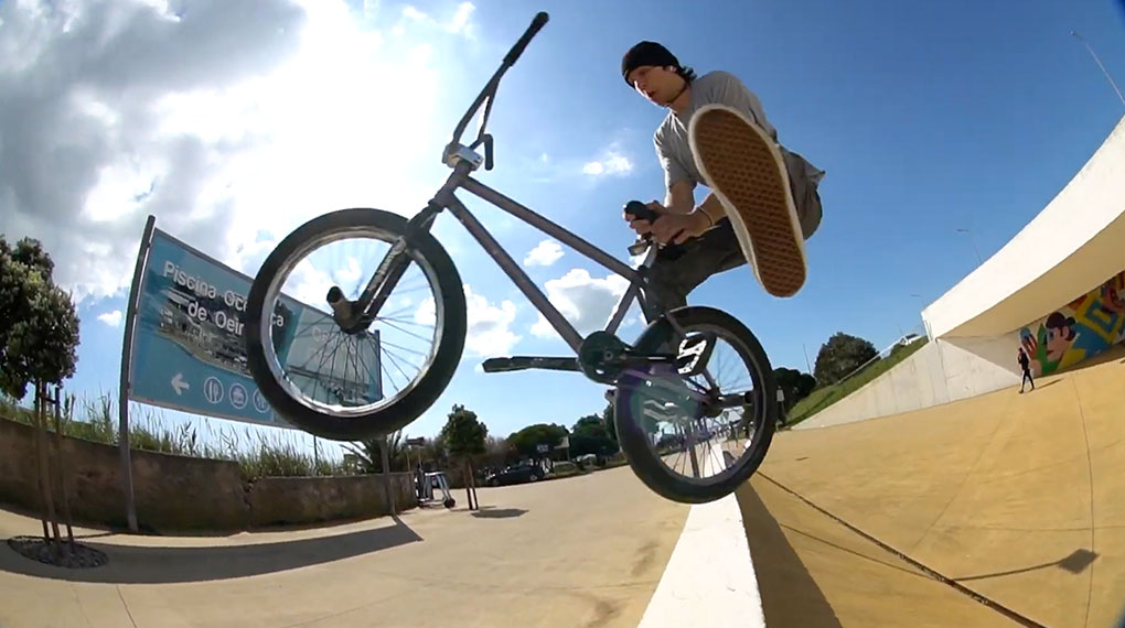 Die Homies von Fracture waren in Lissabon und obwohl das Wetter dort bescheiden war, sind sie mit einem tollen Video nach Hause gekommen.