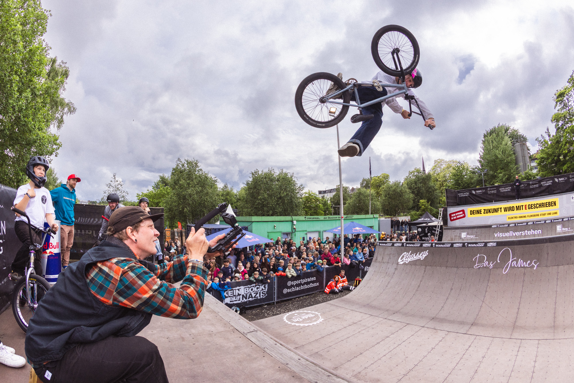 Mattis Neumann hat den Boost. Leider hat er sich während des Parkcontests den Knöchel verletzt. Wir wünschen eine schnelle Genesung!