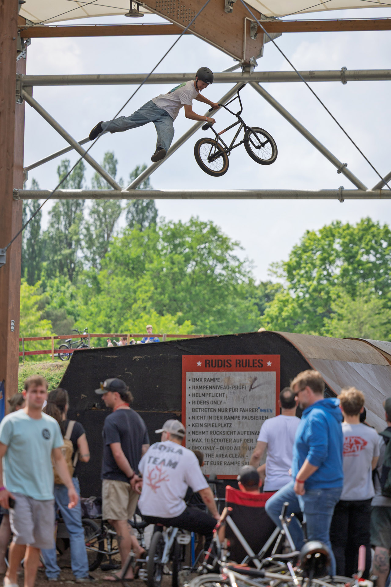 Edgar Galen taucht zwar nicht auf den Ergebnislisten der Finalläufe auf, ist aber augenscheinlich trotzdem gut abgegangen