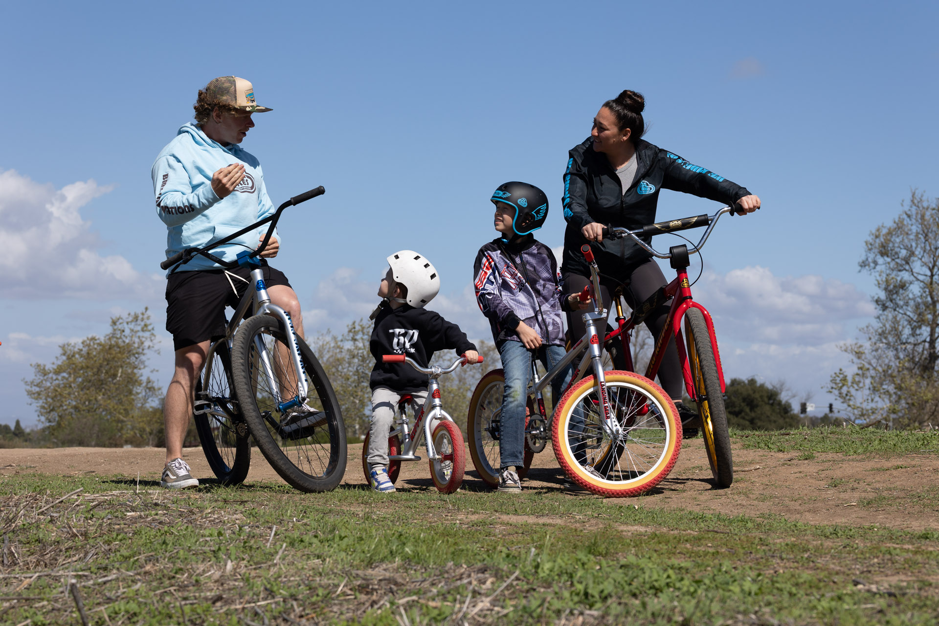 Ab sofort übernimmt TRAFFIC Distribution den exklusiven Vertrieb von SE BIKES in Europa und dem Vereinigten Königreich. Mehr dazu hier.