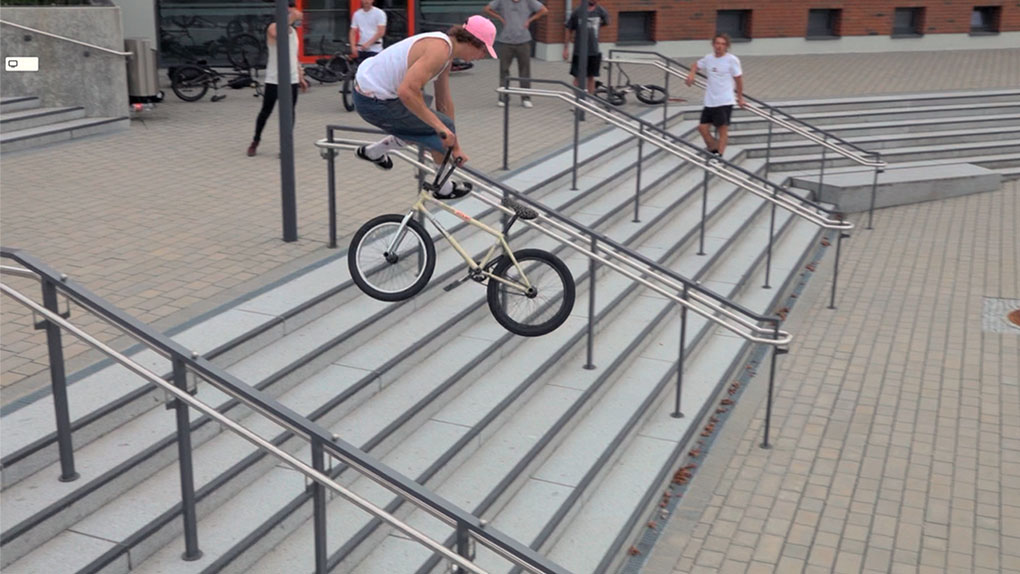 Kyrylo Hordiienko ist neu auf Skilldash und hat als erste Amtshandlung direkt einen schmackhaften Welcome-Edit gefilmt