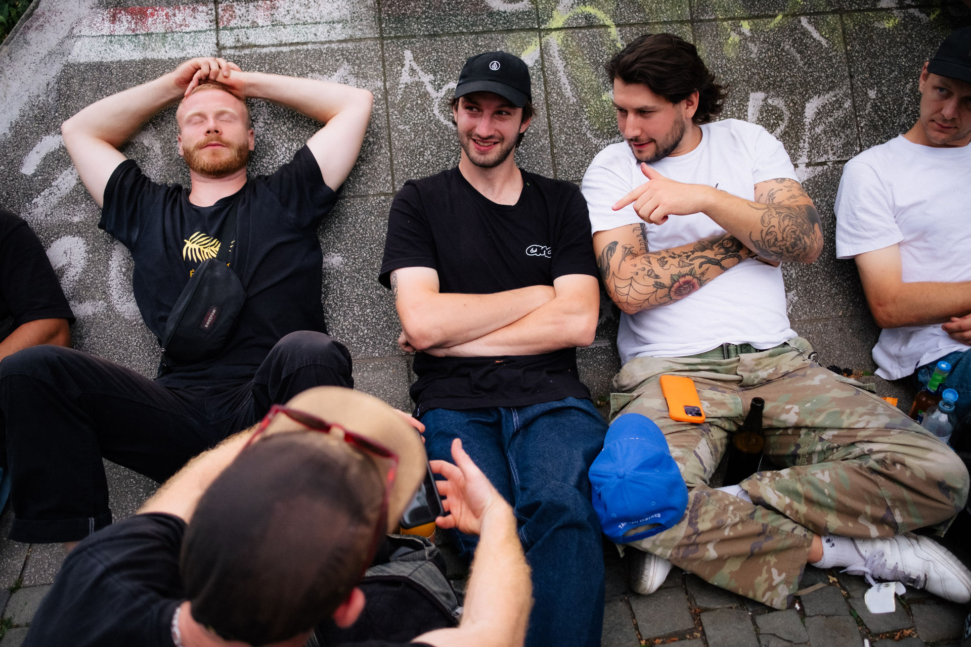 Eine Woche nach seinem heftigen Faceplant im Pumptrack des Hafenparks kann Sviat zum Glück schon wieder lachen