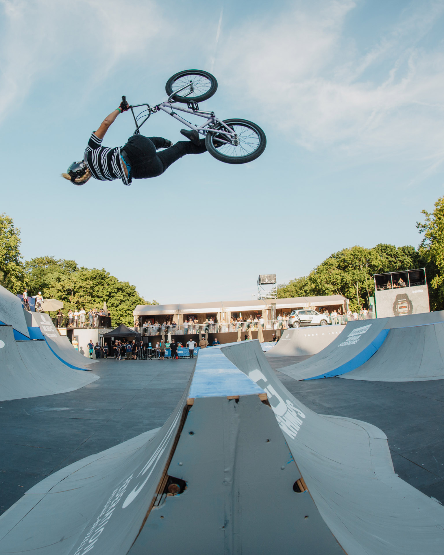 Kim Lea Müller, Backflip Can Can über die Spine