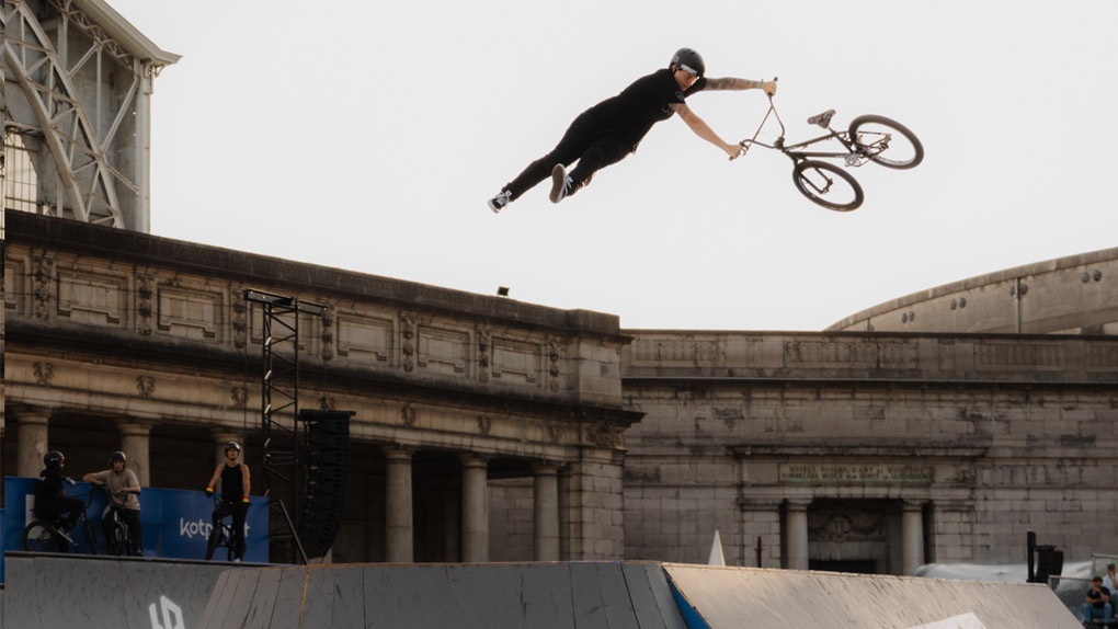 Premiere in Belgien: In Brüssel fand auf den Urban Sessions der erste HC, sprich "Hors Catégorie"-BMX-Contest der UCI aller Zeiten statt.