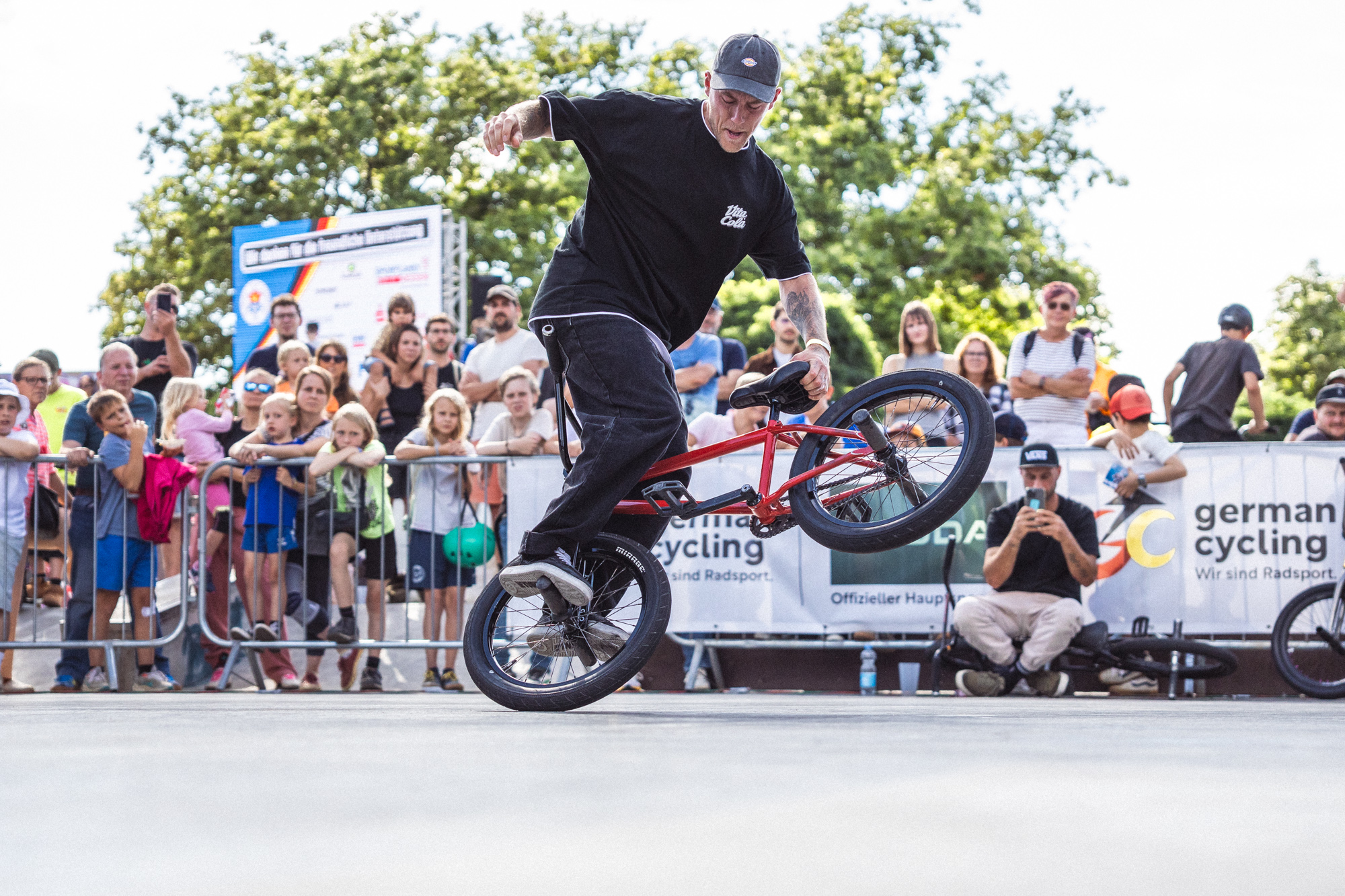 Dustyn Alt mit einem weiteren Akkubohrermove